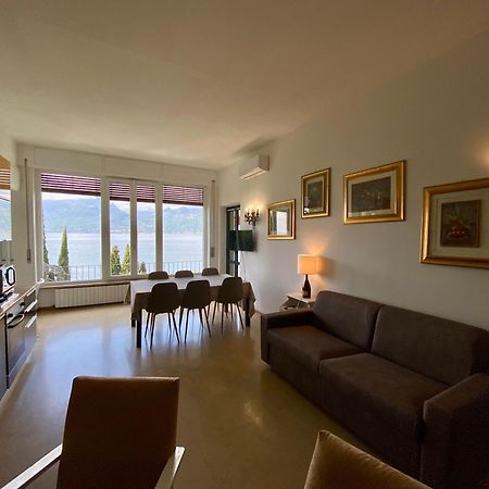 Wonderful Lake View Apartments With Pool With Breakfast Gardasee Torri Del Benaco Extérieur photo