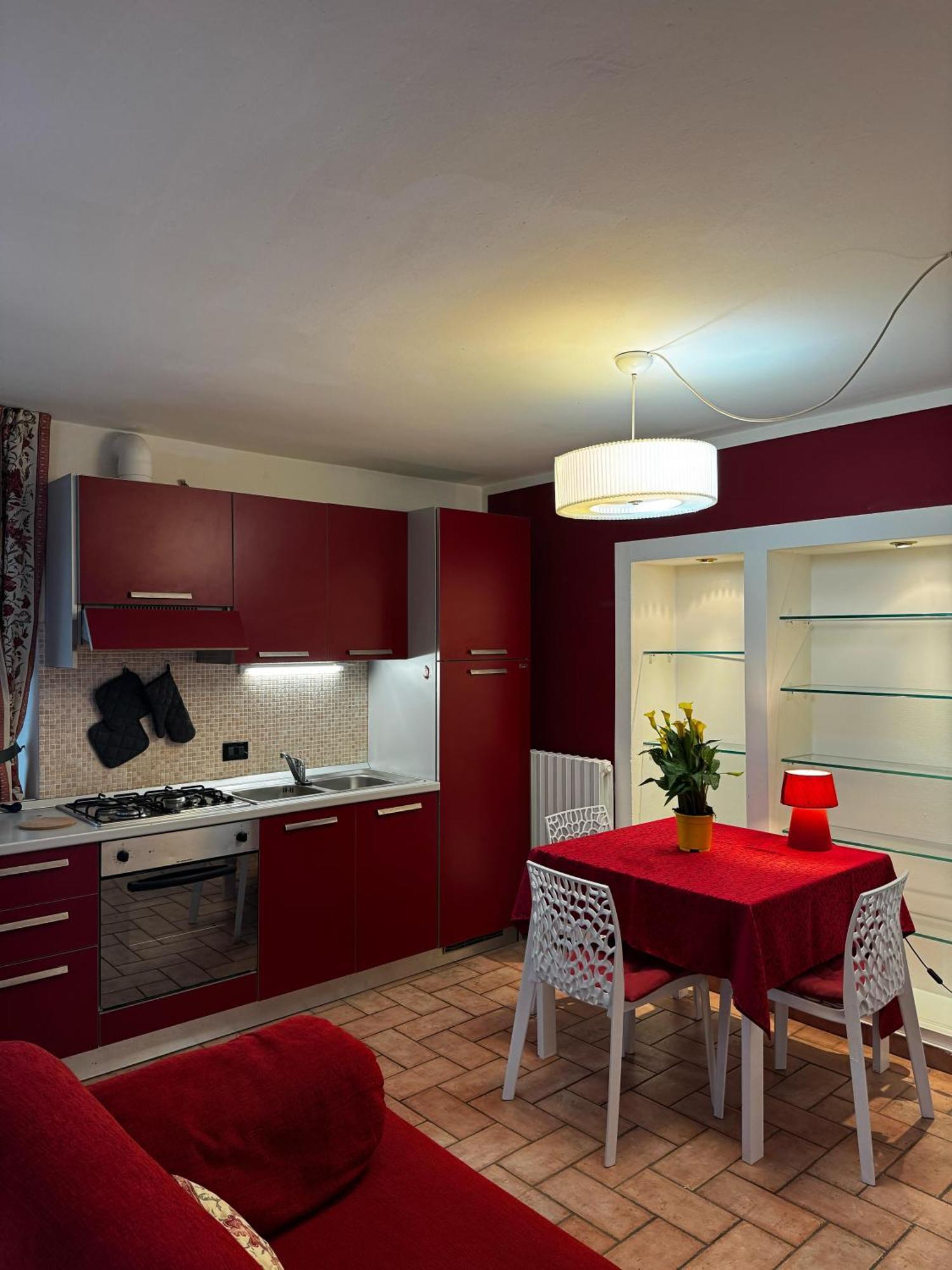 Wonderful Lake View Apartments With Pool With Breakfast Gardasee Torri Del Benaco Extérieur photo